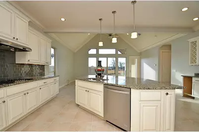 4802 Fairford, Sugar Land, TX 77479 - Photo 10