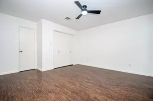 7822 Albin Ln, Houston, TX 77071 - Photo 12