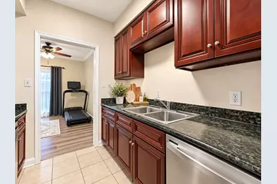9707 Richmond Avenue #11, Houston, TX 77042 - Photo 16