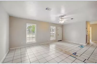 1911 Thonig Road, Houston, TX 77055 - Photo 12