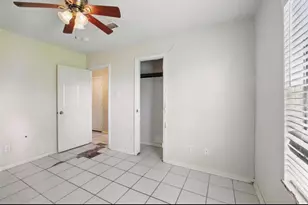 1911 Thonig Rd, Houston, TX 77055 - Photo 6