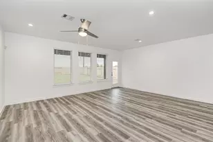 3021 Skyline Mesa Dr, Houston, TX 77047 - Photo 8