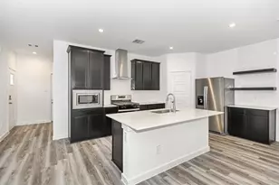 3021 Skyline Mesa Dr, Houston, TX 77047 - Photo 2