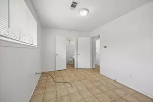12639 Chiswick Rd, Houston, TX 77047 - Photo 14