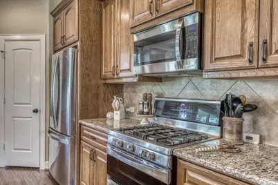 586 Ruby Drive, Bellville, TX 77418 - Photo 14