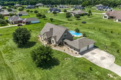 586 Ruby Drive, Bellville, TX 77418 - Photo 46
