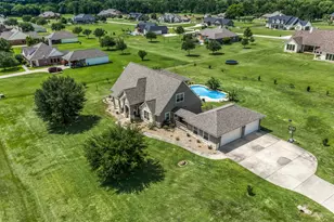 586 Ruby Drive, Bellville, TX 77418 - Photo 46