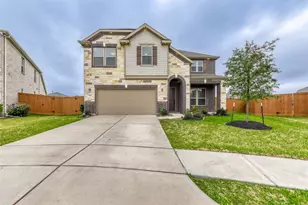 7603 Royal Oasis Ln, Cypress, TX 77433 - Photo 2