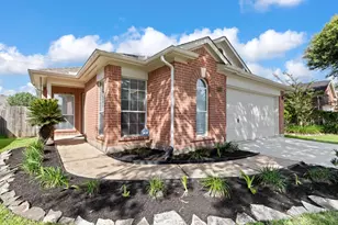 1014 Cavern Brook Ln, Fresno, TX 77545 - Photo 2