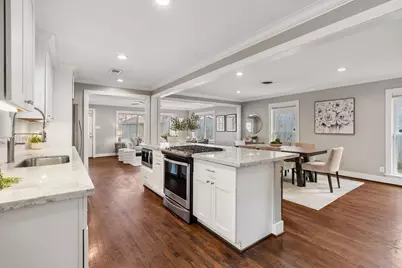 1902 De Milo Drive, Houston, TX 77018 - Photo 8