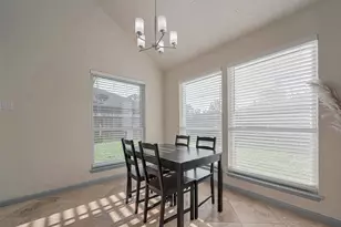 30411 Arborg Dr, Spring, TX 77386 - Photo 10