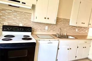 4275 Bethel Blvd, Houston, TX 77092 - Photo 8