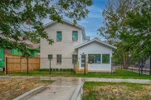 2702 Delano St, Houston, TX 77004 - Photo 2
