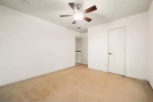 2606 Skyview Shadows Ct, Houston, TX 77047 - Photo 30