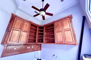 2820 South Cotswold Manor Drive, Houston, TX 77339 - Photo 8
