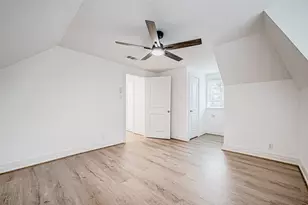 1739 Nocturne Ln, Houston, TX 77043 - Photo 24