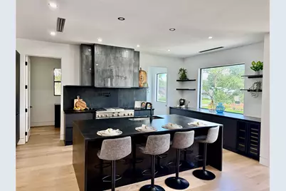 5055 Yarwell Drive, Houston, TX 77096 - Photo 8