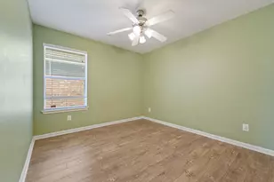 2614 Royal Thistle Dr, Houston, TX 77088 - Photo 4