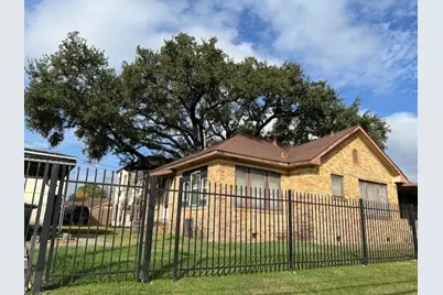 4442 Leeland Street, Houston, TX 77023 - Photo 2