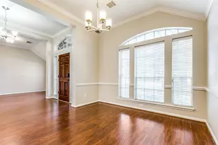 9635 Therrell Dr, Houston, TX 77064 - Photo 2