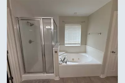 308 Williamsburg Avenue, Clute, TX 77531 - Photo 16