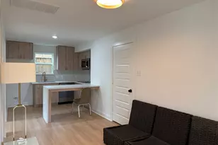 3617 Rosalie St, Houston, TX 77004 - Photo 2