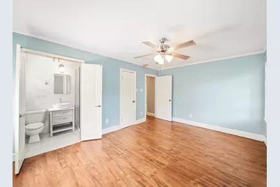9015 Bintliff Drive, Houston, TX 77074 - Photo 8