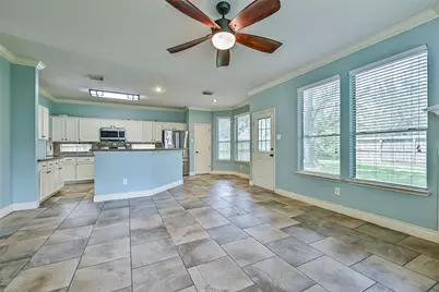 2714 Safe Harbour Circle, Friendswood, TX 77546 - Photo 14