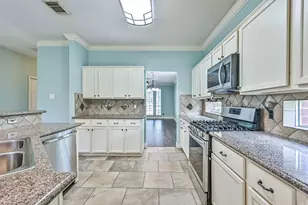 2714 Safe Harbour Circle, Friendswood, TX 77546 - Photo 10