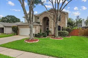 10004 Dawn Brook Dr, Pearland, TX 77584 - Photo 4
