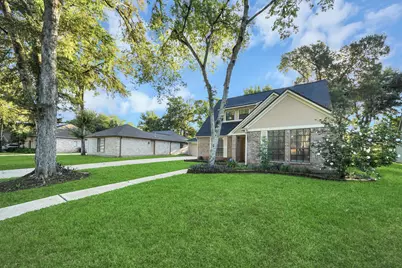 1306 Carriage Drive, Richmond, TX 77406 - Photo 4