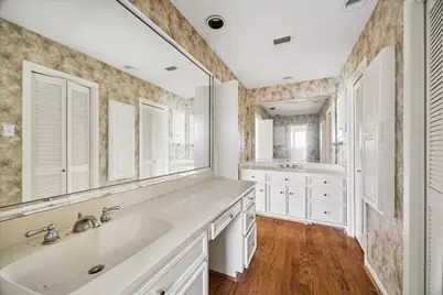 2915 Country Club Boulevard, Sugar Land, TX 77478 - Photo 8