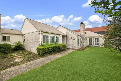 2915 Country Club Boulevard, Sugar Land, TX 77478 - Photo 1