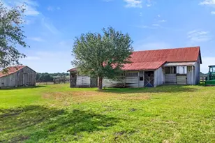 9058 Sam Houston Rd, Brenham, TX 77833 - Photo 38