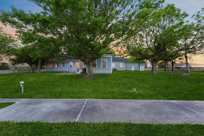 9058 Sam Houston Road, Brenham, TX 77833 - Photo 30