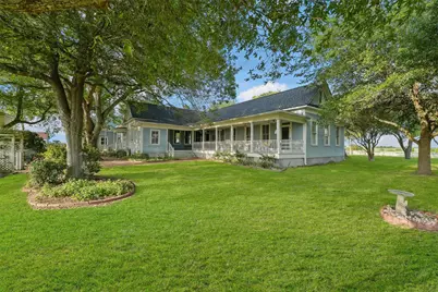 9058 Sam Houston Road, Brenham, TX 77833 - Photo 20