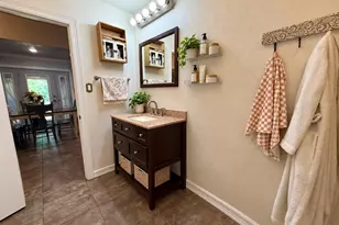 809 E Hamilton St, West Columbia, TX 77486 - Photo 24