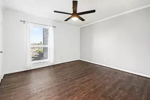 307 Yacht Club Ln, El Lago, TX 77586 - Photo 20