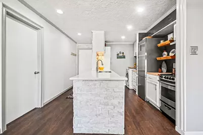 307 Yacht Club Lane #307, El Lago, TX 77586 - Photo 8