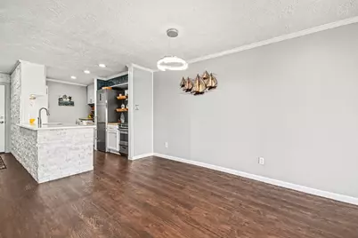 307 Yacht Club Lane #307, El Lago, TX 77586 - Photo 6