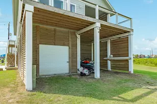 2631 Bluewater Hwy, Surfside Beach, TX 77541 - Photo 24
