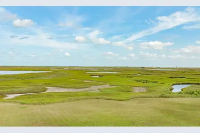 2631 Blue Water Hwy, Surfside Beach, TX 77541 - Photo 20