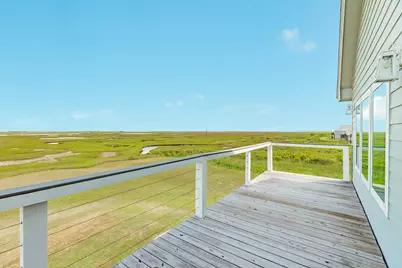 2631 Blue Water Hwy, Surfside Beach, TX 77541 - Photo 18