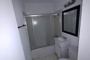 1302 W 6th St, Freeport, TX 77541 - Photo 10