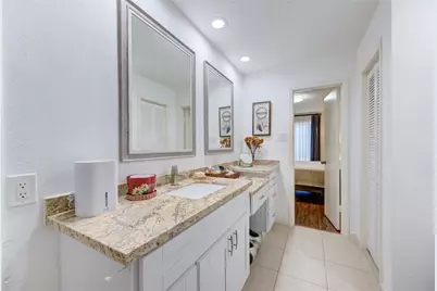 1901 S Voss Road #4, Houston, TX 77057 - Photo 18