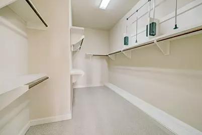 704 Paige Street, Houston, TX 77003 - Photo 36