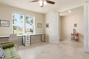 704 Paige St, Houston, TX 77003 - Photo 6