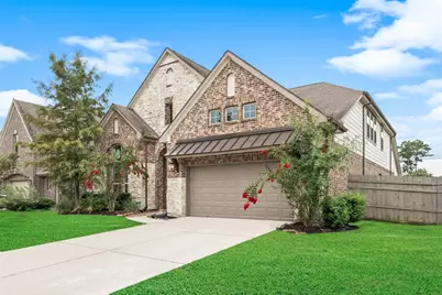17480 Chestnut Cove Dr, Conroe, TX 77302 - Photo 2