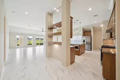 416 Twin Timbers Lane, Kemah, TX 77565 - Photo 8