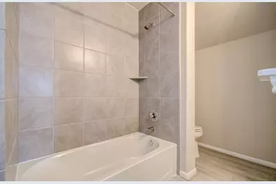 8403 Moonlight Bay Circle, Baytown, TX 77523 - Photo 26